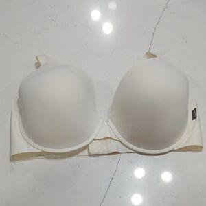 Vince Camuto Cream Women's Bra Sz 42D Gentle Used